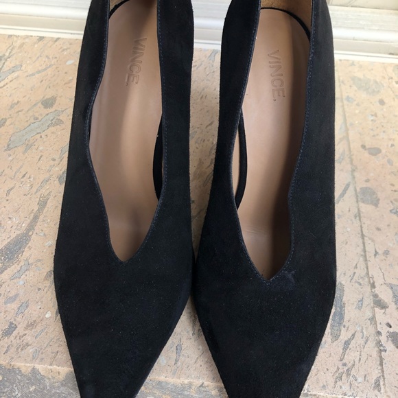 Vince Ankia Suede black pumps!!! - Picture 2 of 3